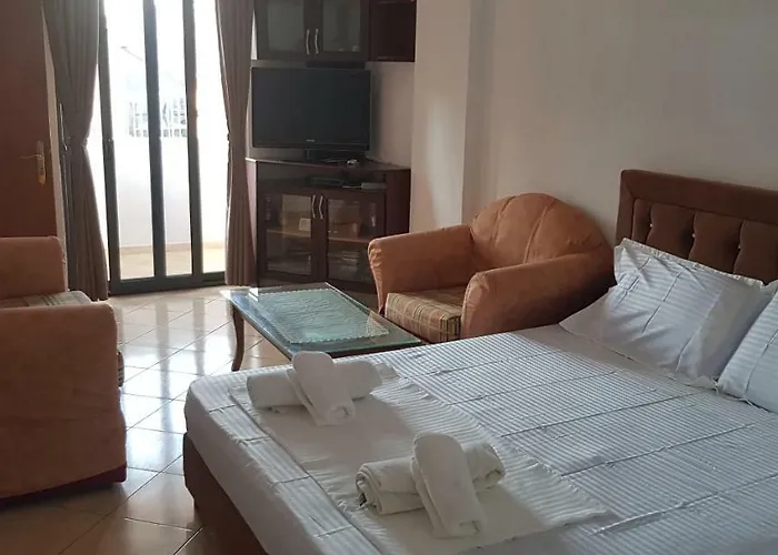 Dovinefa Lejlighed Ksamil