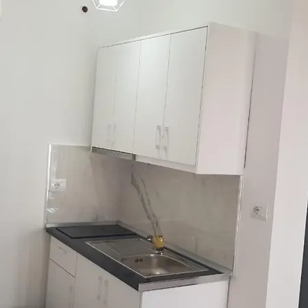 Dovinefa Apartmán Ksamil
