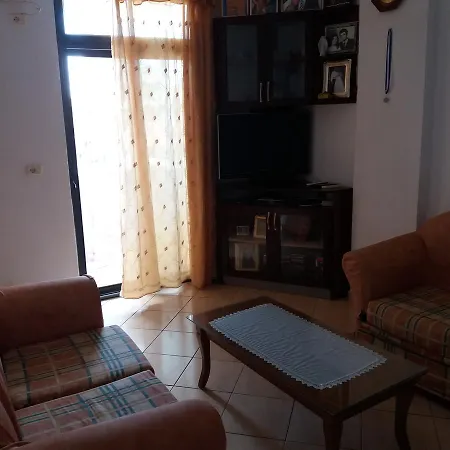 Dovinefa Apartment *