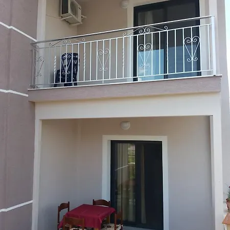 Apartmán Dovinefa Ksamil